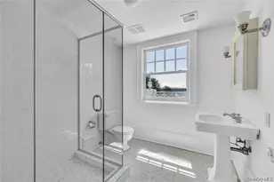 158 E Shore Rd, Huntington, NY 11743 - Photo 35