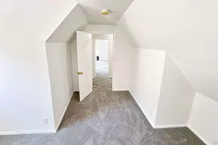 206 Winthrop Ave, Elmsford, NY 10523 - Photo 17