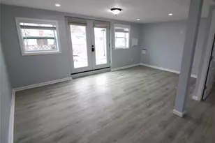 26 Circle Ln, Bay Shore, NY 11706 - Photo 33