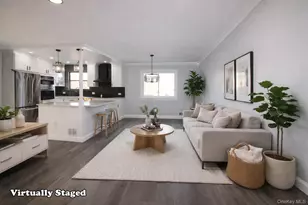 26 Circle Ln, Bay Shore, NY 11706 - Photo 5