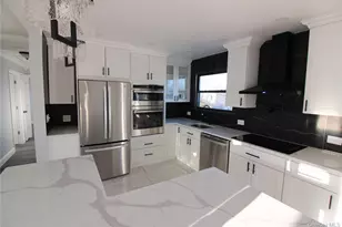 26 Circle Ln, Bay Shore, NY 11706 - Photo 7