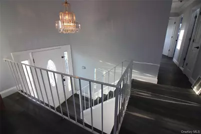 26 Circle Lane, Bay Shore, NY 11706 - Photo 3