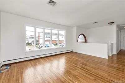 2666 Peconic Avenue, Seaford, NY 11783 - Photo 3