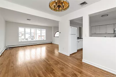 2666 Peconic Avenue, Seaford, NY 11783 - Photo 5