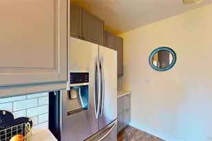 48-01 42nd St, Sunnyside, NY 11104 - Photo 11