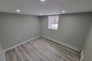 96 Hallock Landing Rd, Rocky Point, NY 11778 - Photo 7