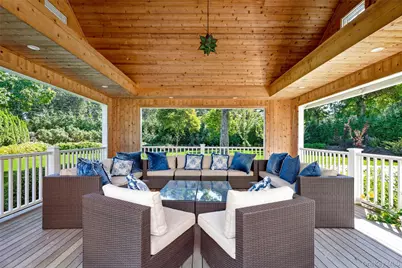 137 Montauk Highway, Quogue, NY 11959 - Photo 13