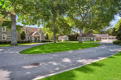 137 Montauk Highway, Quogue, NY 11959 - Photo 1