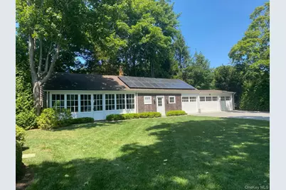 137 Montauk Highway, Quogue, NY 11959 - Photo 9