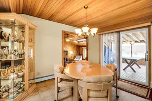 893 Connetquot Ave, Islip Terrace, NY 11752 - Photo 15