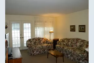 4 Revere Drive, Sayville, NY 11782 - Photo 7