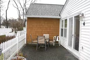 4 Revere Dr, Sayville, NY 11782 - Photo 5