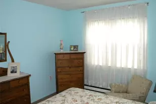 4 Revere Dr, Sayville, NY 11782 - Photo 17