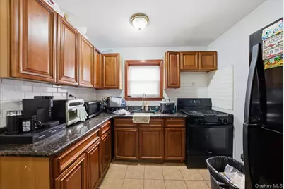 3544 -3546 Laconia Avenue, Bronx, NY 10469 - Photo 7