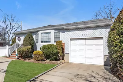 3933 Fulton Avenue, Seaford, NY 11783 - Photo 3