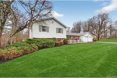 58 Dutchess Hill Road, Poughkeepsie, NY 12601 - Photo 3