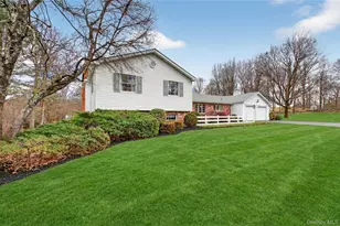 58 Dutchess Hill Rd, Poughkeepsie, NY 12601 - Photo 3