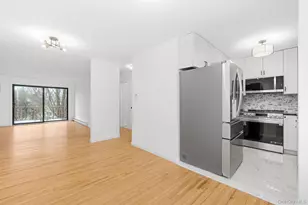 20 Pierces Rd, Newburgh, NY 12550 - Photo 9