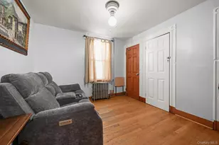 54 Chestnut St, Brooklyn, NY 11208 - Photo 9