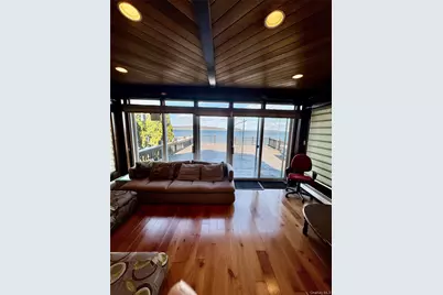 722 King Avenue, Bronx, NY 10464 - Photo 3
