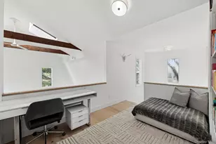 5 Cow Hill Ln, Wainscott, NY 11975 - Photo 13