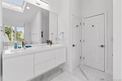 5 Cowhill Lane, Wainscott, NY 11975 - Photo 9