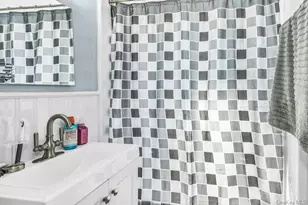 62 Ash St, Valley Stream, NY 11580 - Photo 15