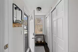 11 6th St, Wading River, NY 11792 - Photo 9