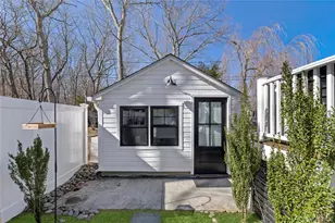 11 6th St, Wading River, NY 11792 - Photo 13