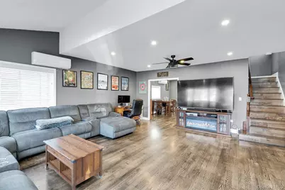 92-13 245th Street, Floral Park, NY 11001 - Photo 3