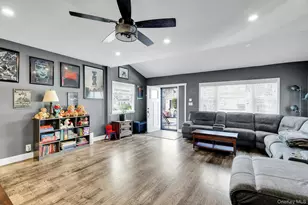 9213 245th St, Floral Park, NY 11001 - Photo 5