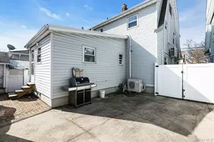 9213 245th St, Floral Park, NY 11001 - Photo 23