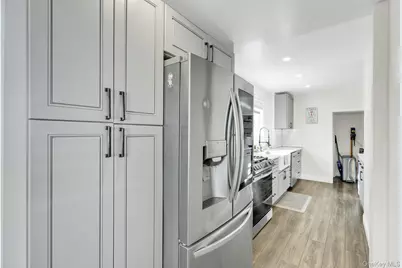 92-13 245th Street, Floral Park, NY 11001 - Photo 11