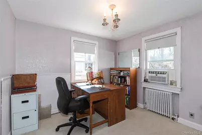 8 Plymouth Road, Great Neck, NY 11023 - Photo 19