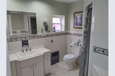 872 48th Street, Brooklyn, NY 11203 - Photo 15