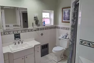 872 E 48th St, Brooklyn, NY 11203 - Photo 15