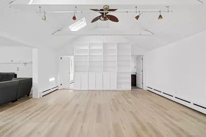 35 Gardners Lane, Hampton Bays, NY 11946 - Photo 11