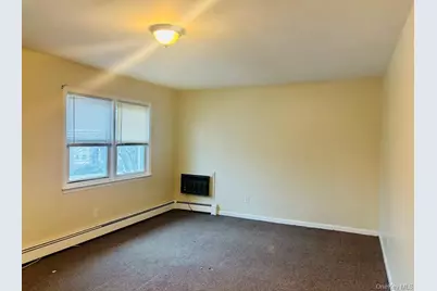 247-15 143rd Avenue, Rosedale, NY 11422 - Photo 7