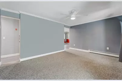 27 Mallard Road, Levittown, NY 11756 - Photo 17