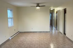 717 Clarence Ave, Bronx, NY 10465 - Photo 3