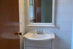 717 Clarence Ave, Bronx, NY 10465 - Photo 9