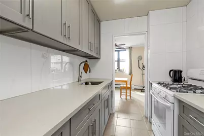 99-05 59 Ave Ave #6B, Corona, NY 11368 - Photo 7