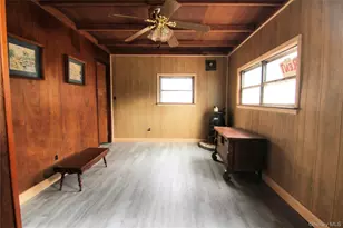 35 Glanhope Rd, Hopewell Junction, NY 12533 - Photo 5