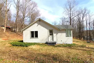 71 Miller Rd, Hopewell Junction, NY 12533 - Photo 3