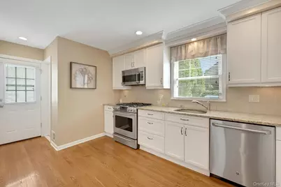 142 Bell Road, Scarsdale, NY 10583 - Photo 9