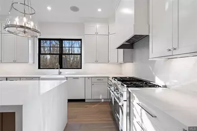 22 Wenwood Drive, Brookville, NY 11545 - Photo 17