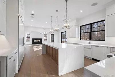 22 Wenwood Drive, Brookville, NY 11545 - Photo 19