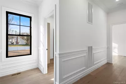 22 Wenwood Drive, Brookville, NY 11545 - Photo 13