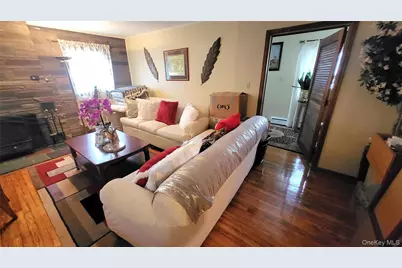 1 Lawrence Road, Poughkeepsie, NY 12601 - Photo 3
