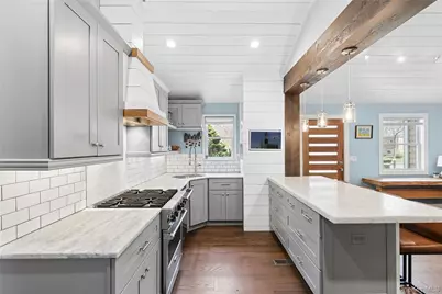 24 Woodridge Road, Hampton Bays, NY 11946 - Photo 5